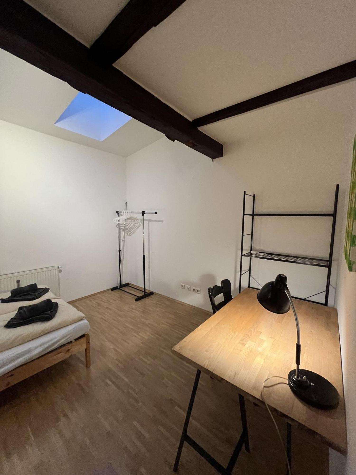 Schoenes Appartment In Zentrumsnaehe Грац Екстериор снимка